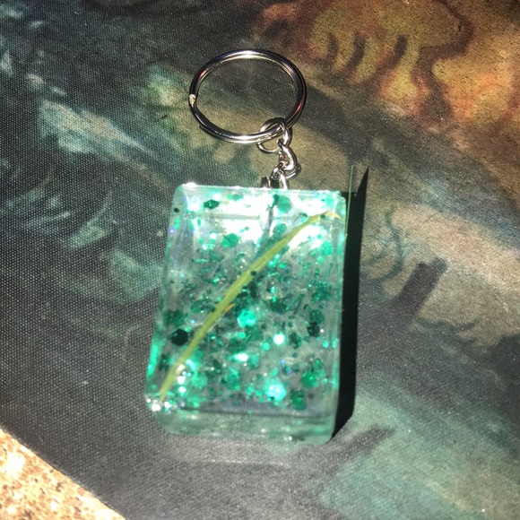 Green Dragon 🐉 Mahjong Tile Keychain - Picture 3 of 4